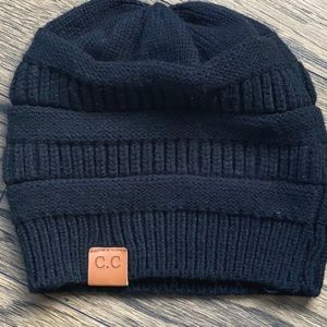 C.C beanie. Black